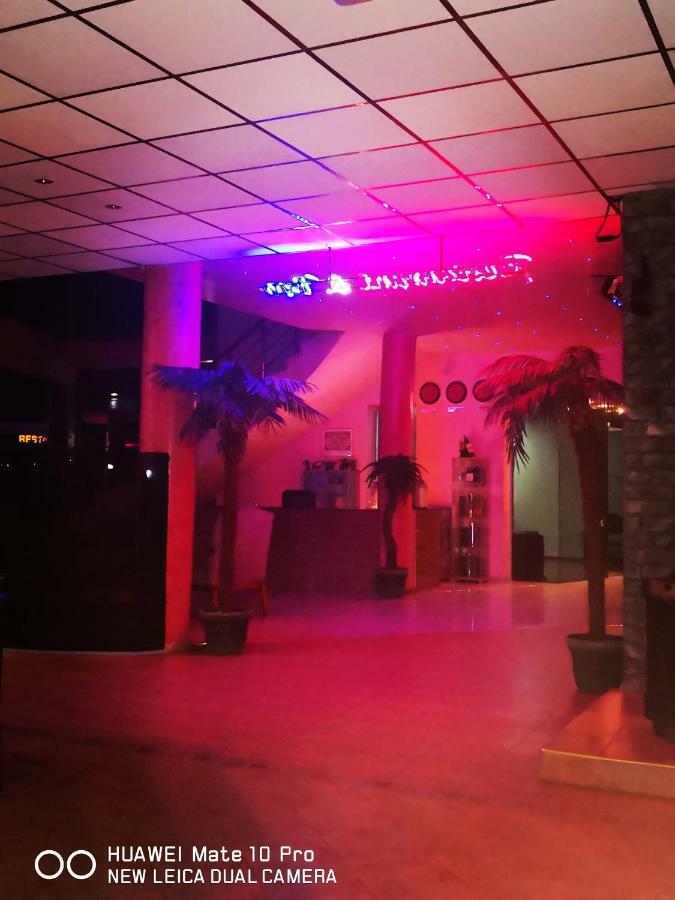 بلوفديف Hotel Cabana Spa & Relax Bar المظهر الخارجي الصورة